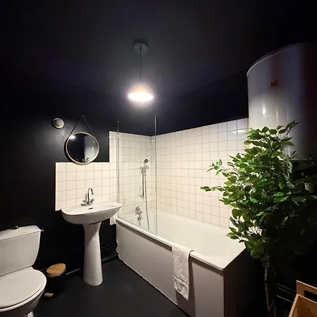 L'atelier Des Amoureux A 2 Pas Du Chateau * Sedan