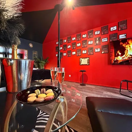 L'atelier Des Amoureux A 2 Pas Du Chateau Lejlighed Sedan
